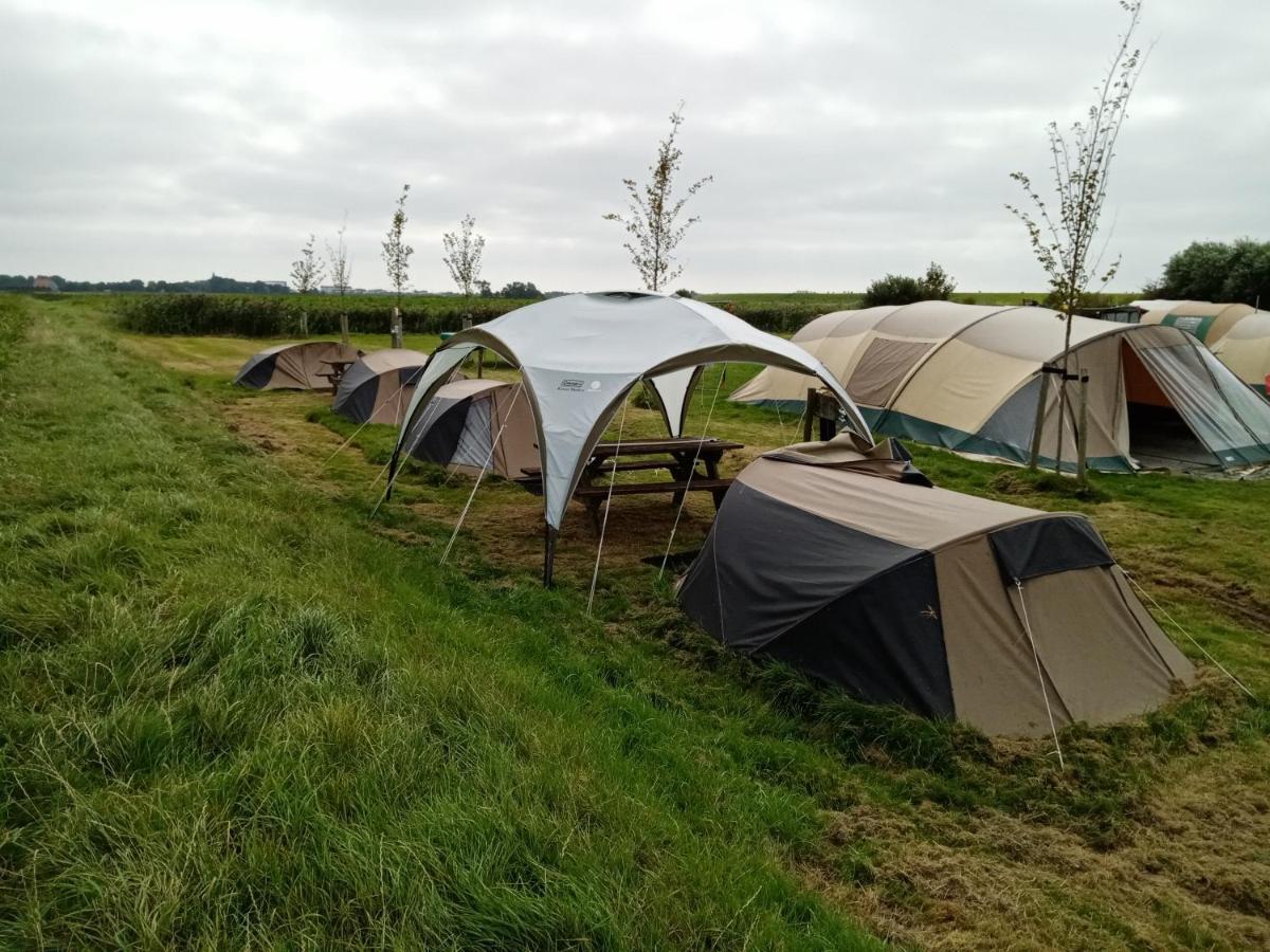Basic 2P Tent Sotterum Hotel Kornwerd Exterior photo